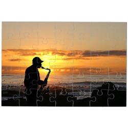Puzzle Saxophoniste sur une plage